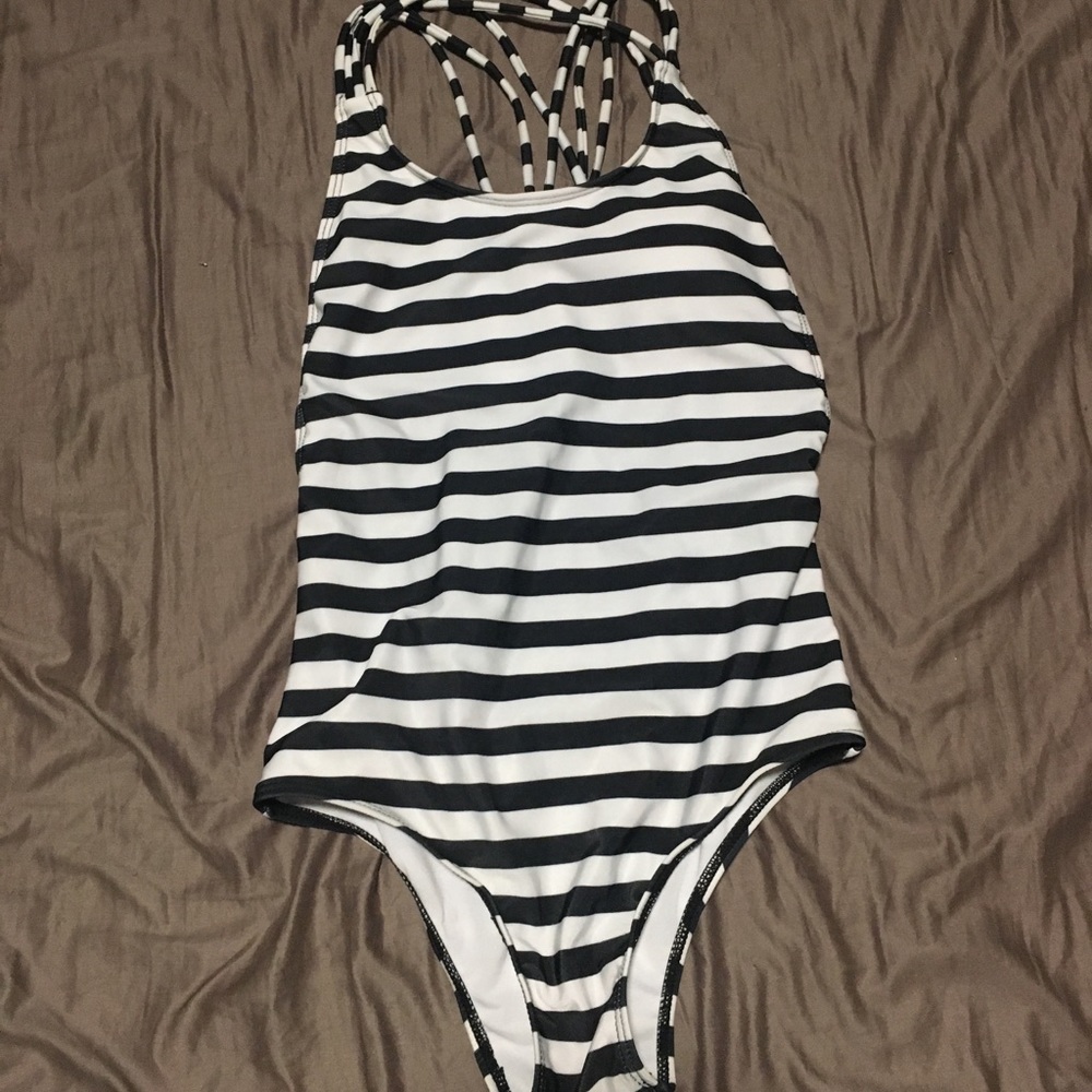 One piece bathing suit